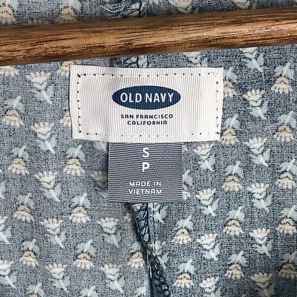 3/$25 Old Navy Teal Floral V-Neck Shift Dress - Picture 5 of 6